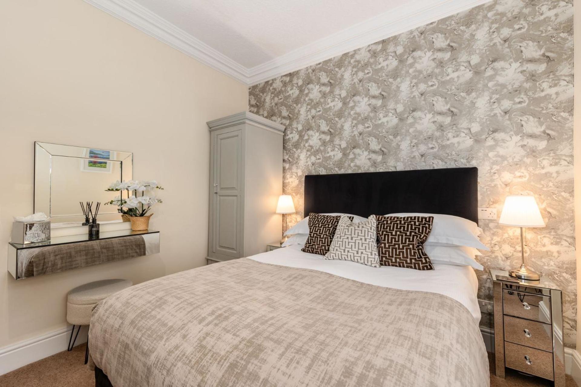 Wheatlands Lodge-Windermere - Guest House Of The Year 2024 - Adult Only - Free Car Park Экстерьер фото