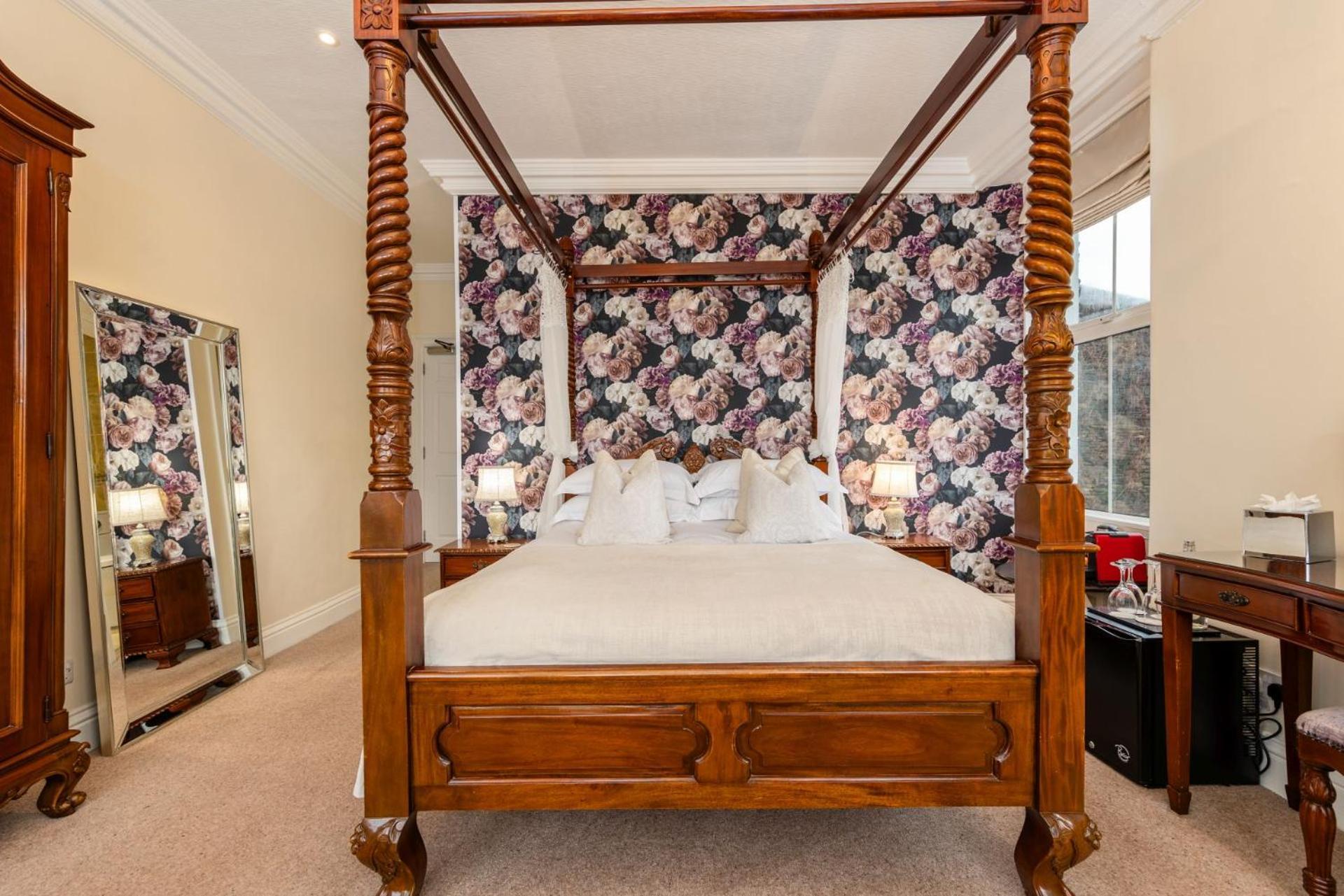 Wheatlands Lodge-Windermere - Guest House Of The Year 2024 - Adult Only - Free Car Park Экстерьер фото