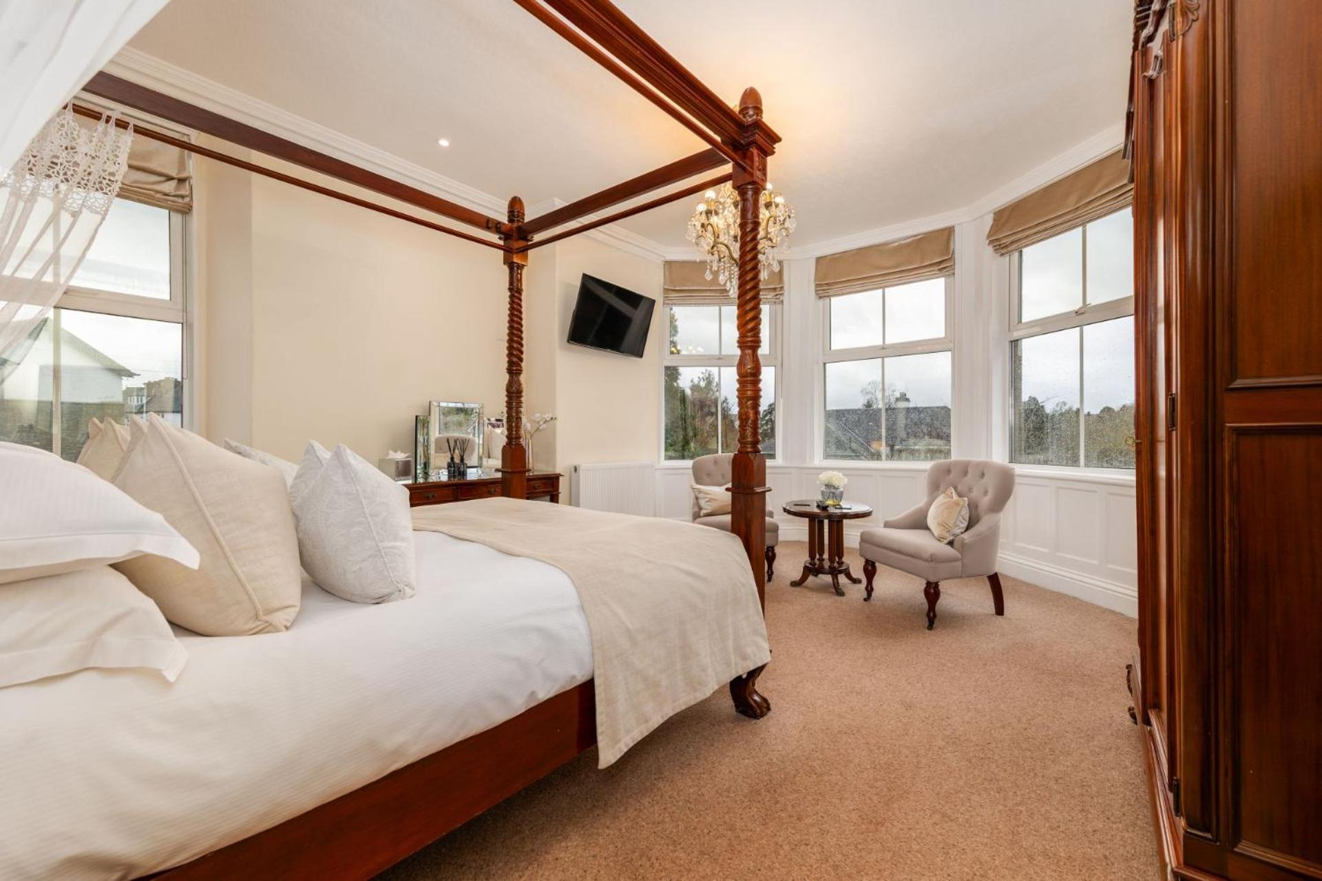 Wheatlands Lodge-Windermere - Guest House Of The Year 2024 - Adult Only - Free Car Park Экстерьер фото