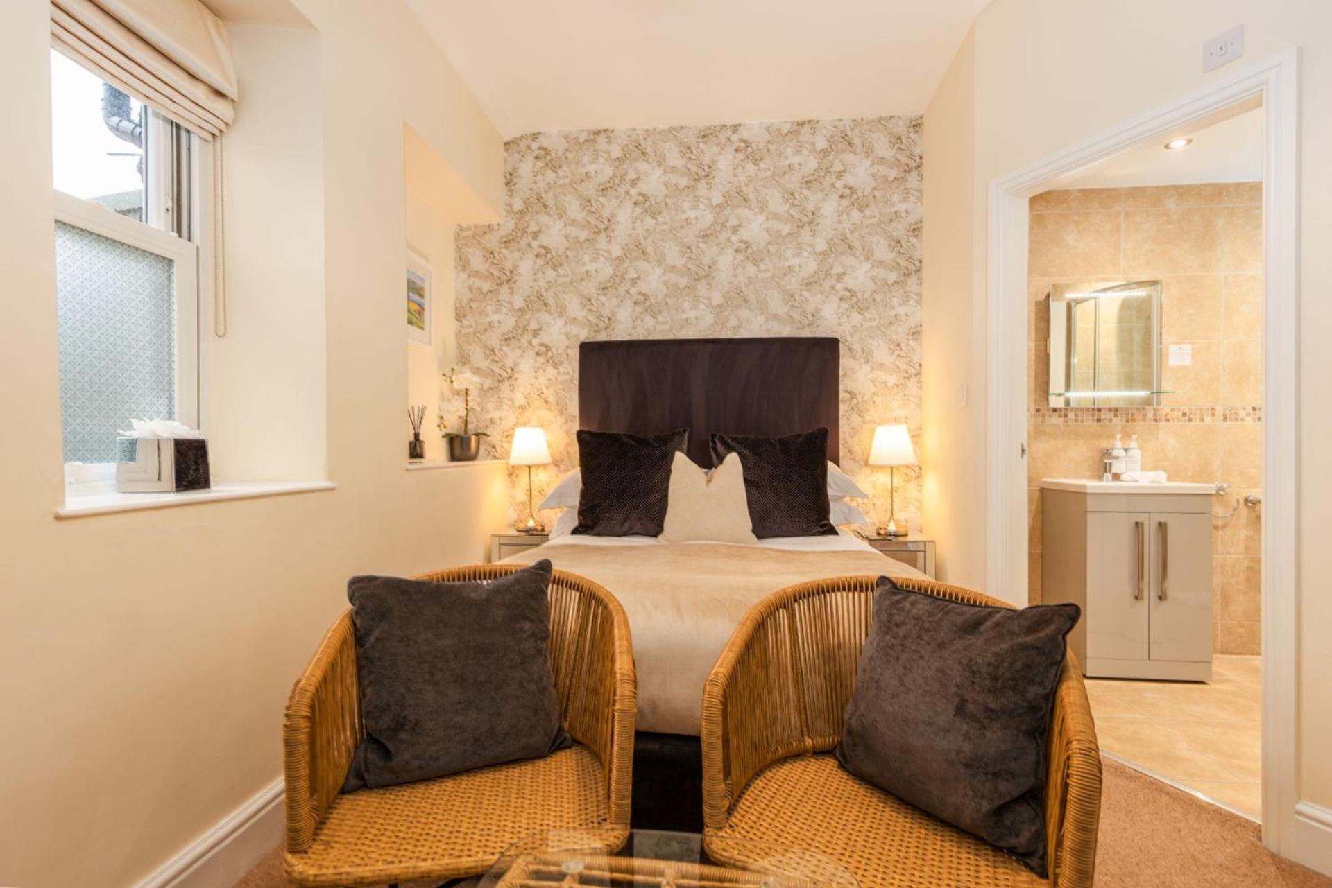 Wheatlands Lodge-Windermere - Guest House Of The Year 2024 - Adult Only - Free Car Park Экстерьер фото