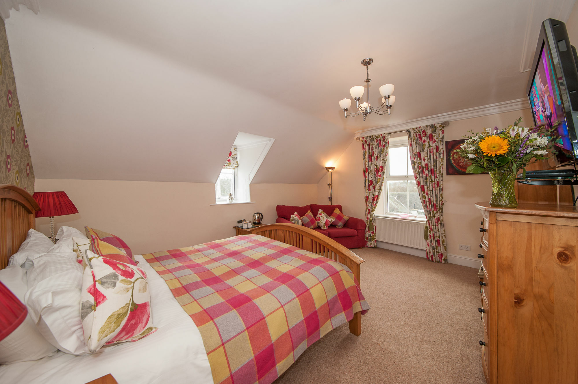 Wheatlands Lodge-Windermere - Guest House Of The Year 2024 - Adult Only - Free Car Park Экстерьер фото