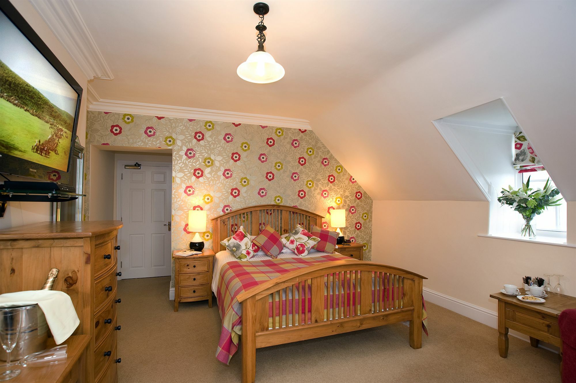 Wheatlands Lodge-Windermere - Guest House Of The Year 2024 - Adult Only - Free Car Park Экстерьер фото