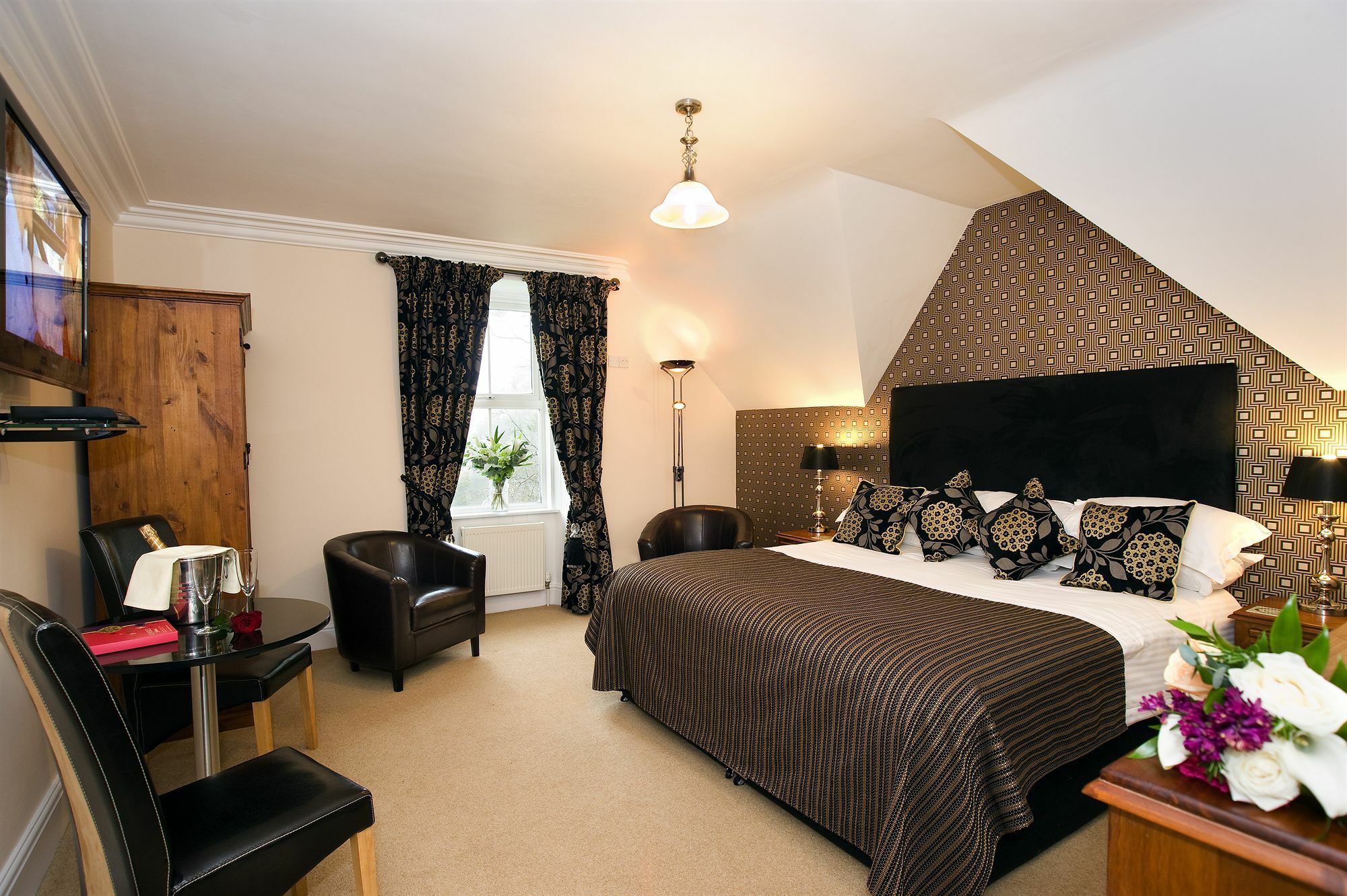 Wheatlands Lodge-Windermere - Guest House Of The Year 2024 - Adult Only - Free Car Park Экстерьер фото